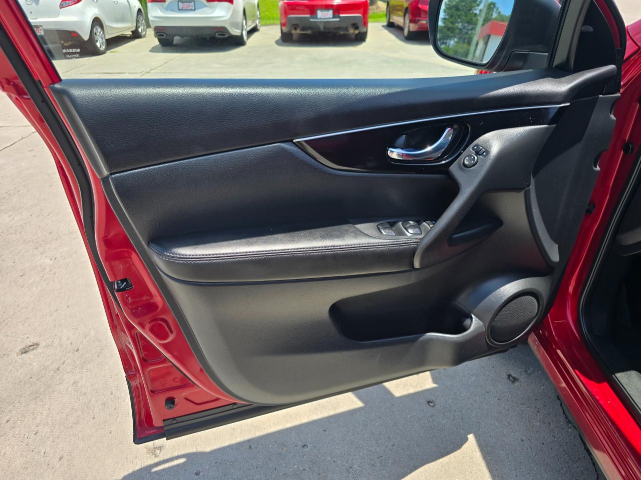 Nissan Rogue Sport AWD SL 2017