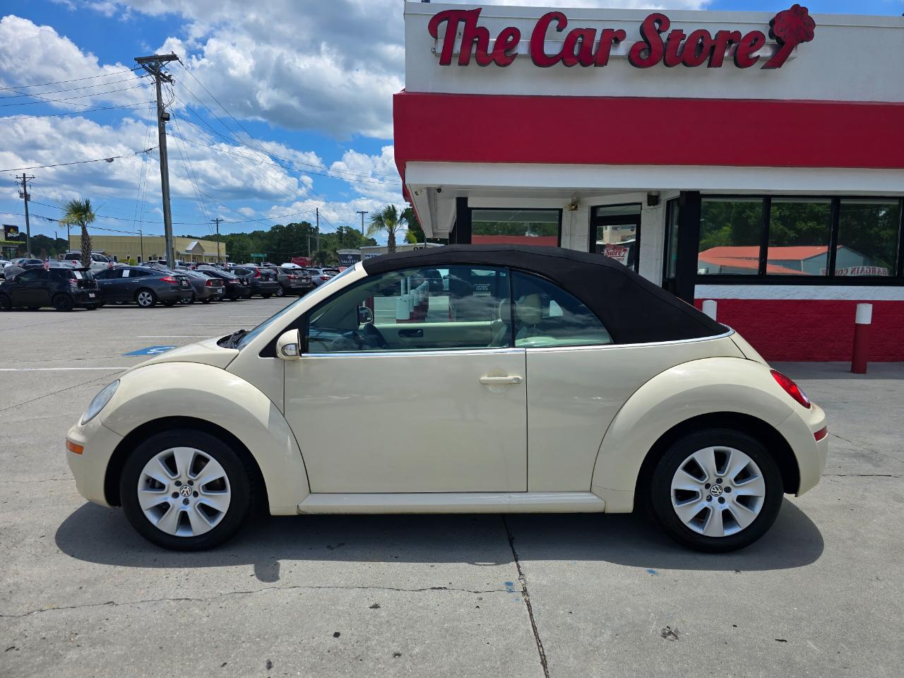 Volkswagen New Beetle Convertible 2dr GL Auto 2008