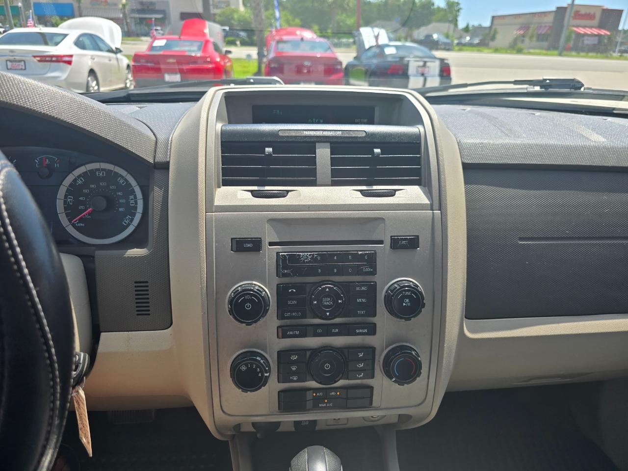 Ford Escape 4WD 4dr XLT 2012