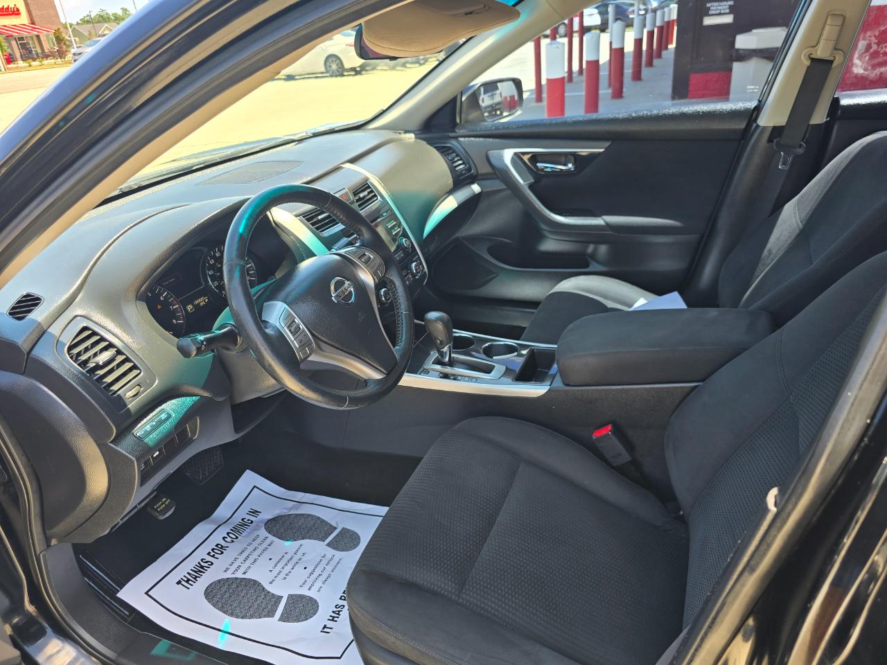 Nissan Altima 4dr Sdn I4 2.5 SV 2014
