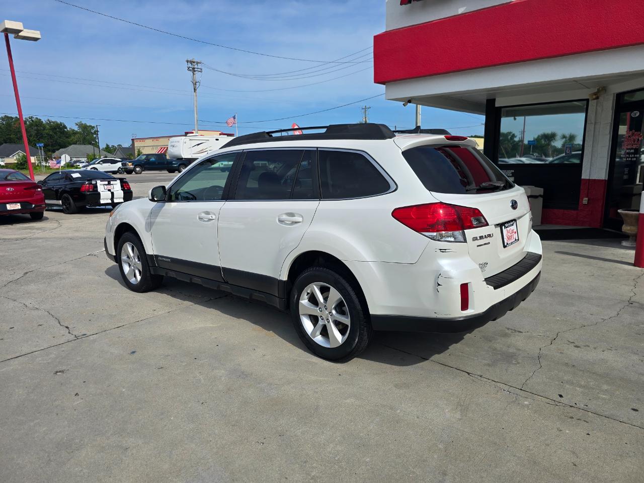 Subaru Outback 4dr Wgn H4 Auto 2.5i Limited 2013