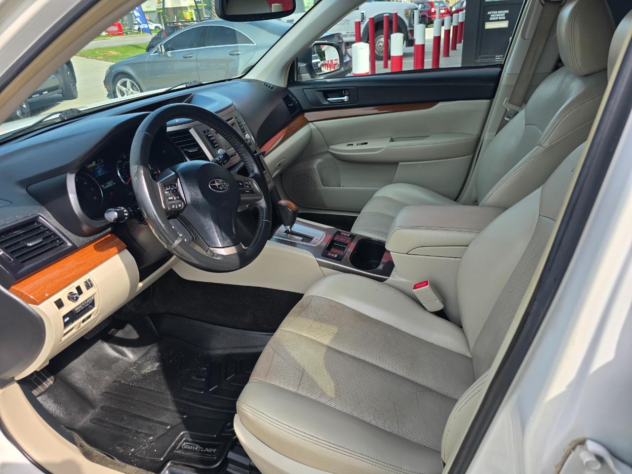 Subaru Outback 4dr Wgn H4 Auto 2.5i Limited 2013