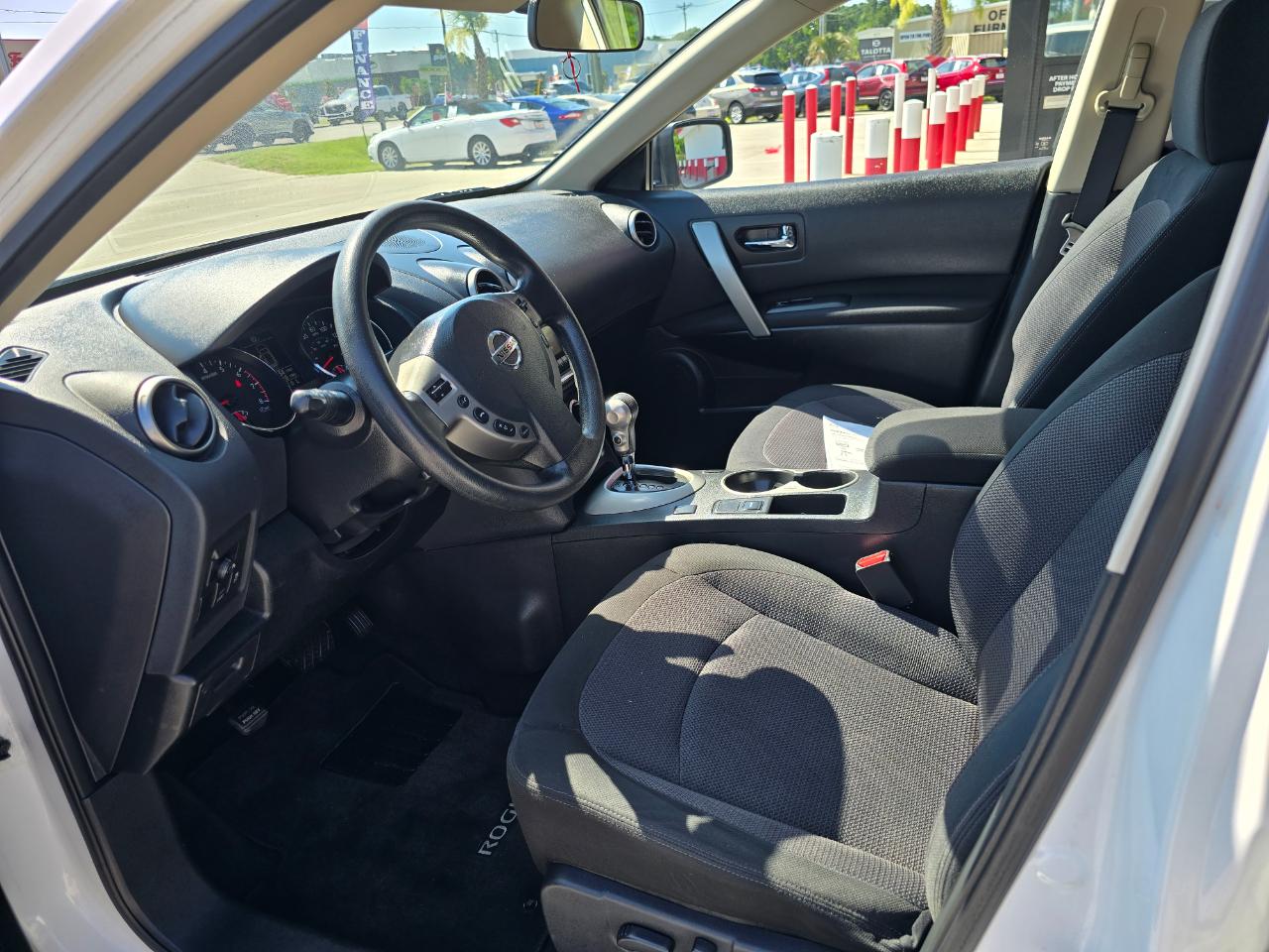 Nissan Rogue AWD 4dr SV 2013