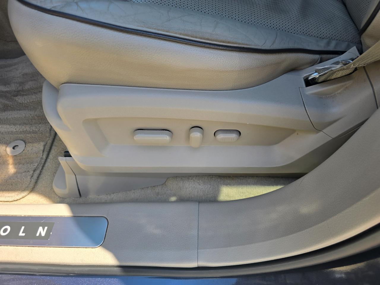 Lincoln MKX AWD 4dr 2013