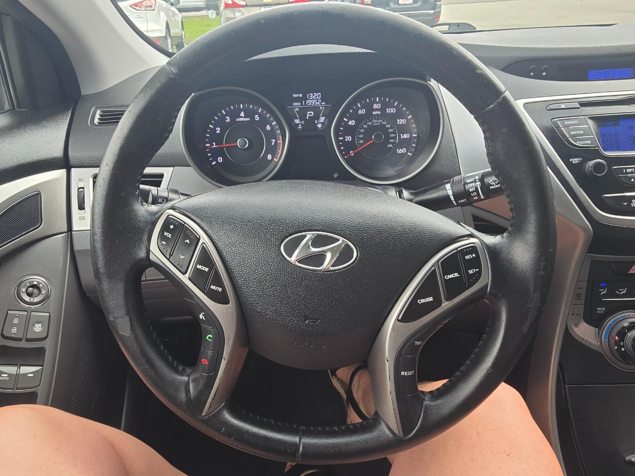 Hyundai Elantra 4dr Sdn Auto Limited PZEV (Alabama Plant) 2013