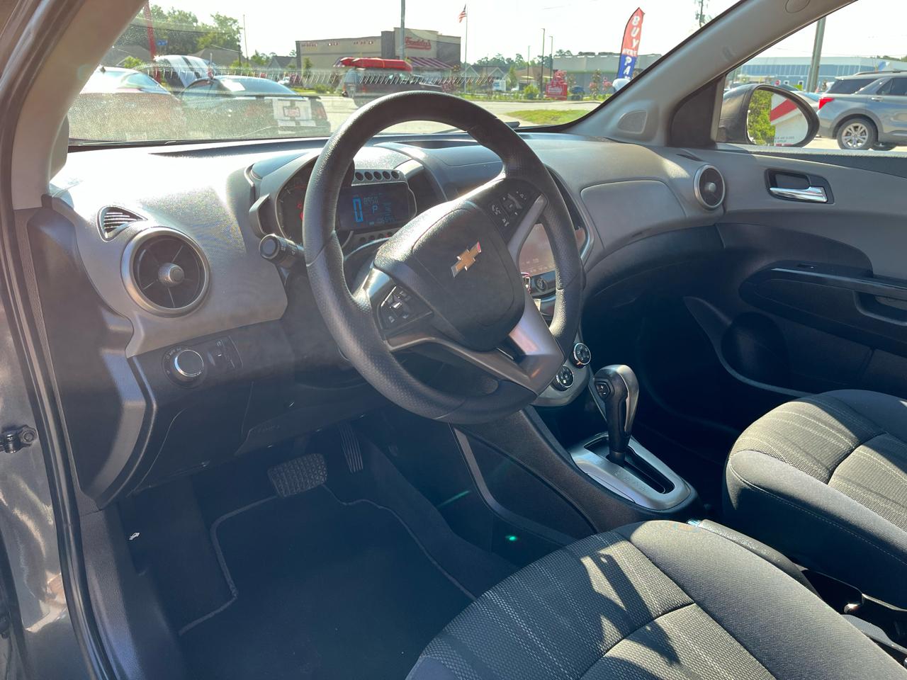 Chevrolet Sonic 4dr Sdn Auto LT 2016