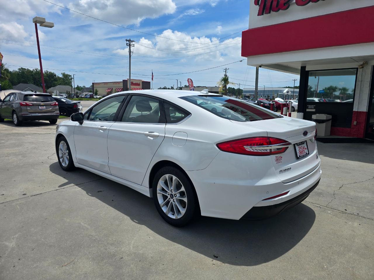 Ford Fusion SE FWD 2019