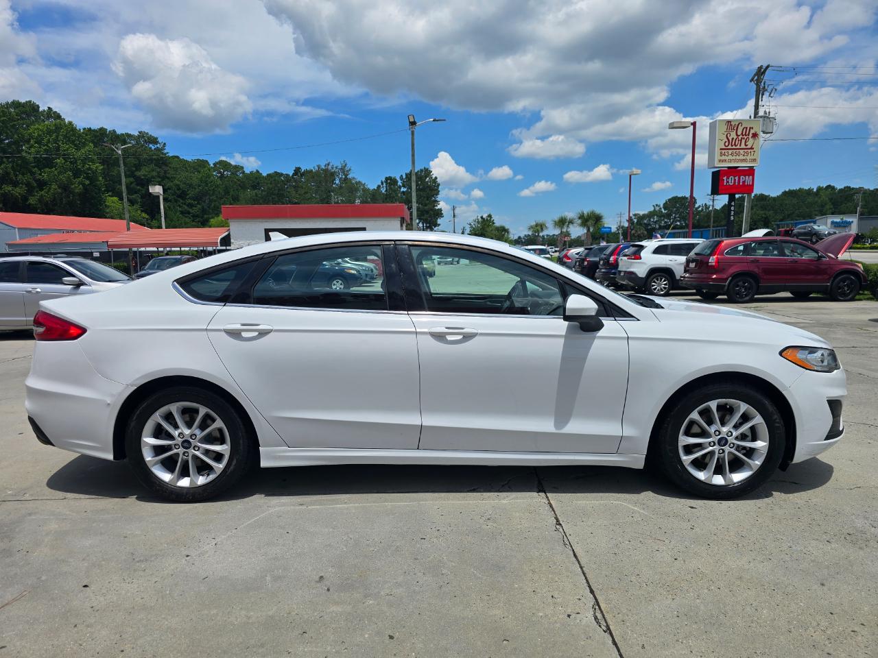 Ford Fusion SE FWD 2019
