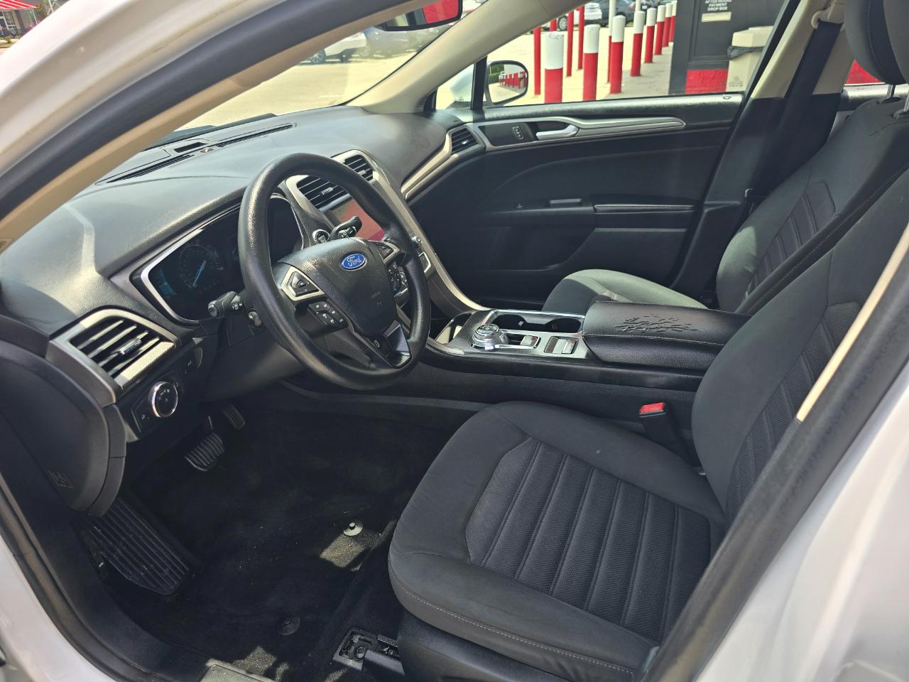 Ford Fusion SE FWD 2019