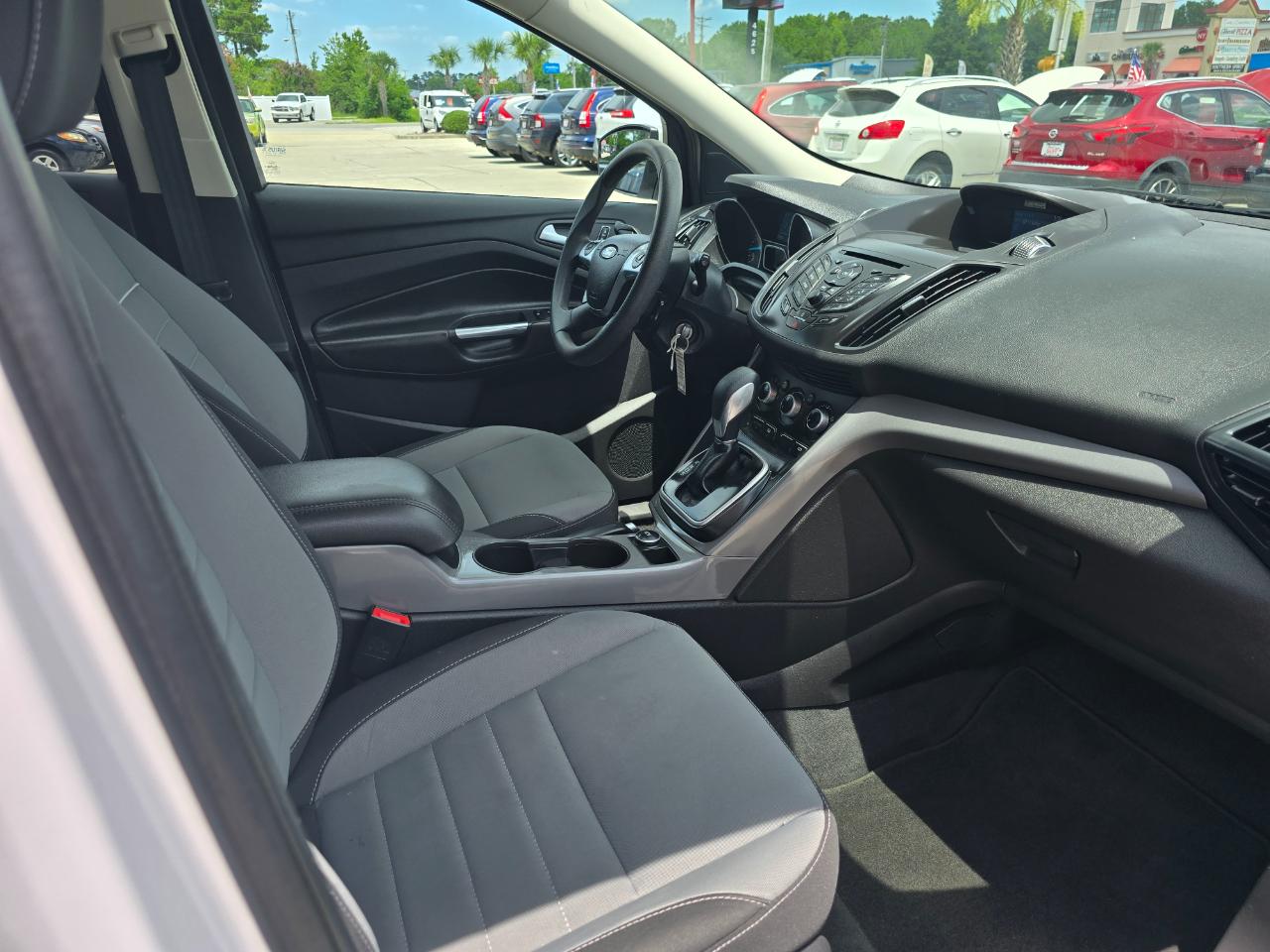 Ford Escape FWD 4dr SE 2013