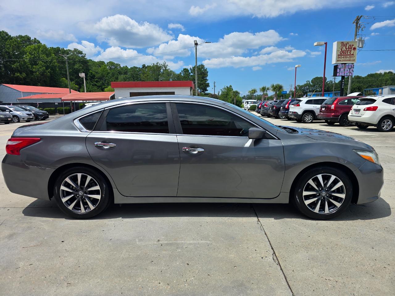 Nissan Altima 2.5 SV Sedan 2017