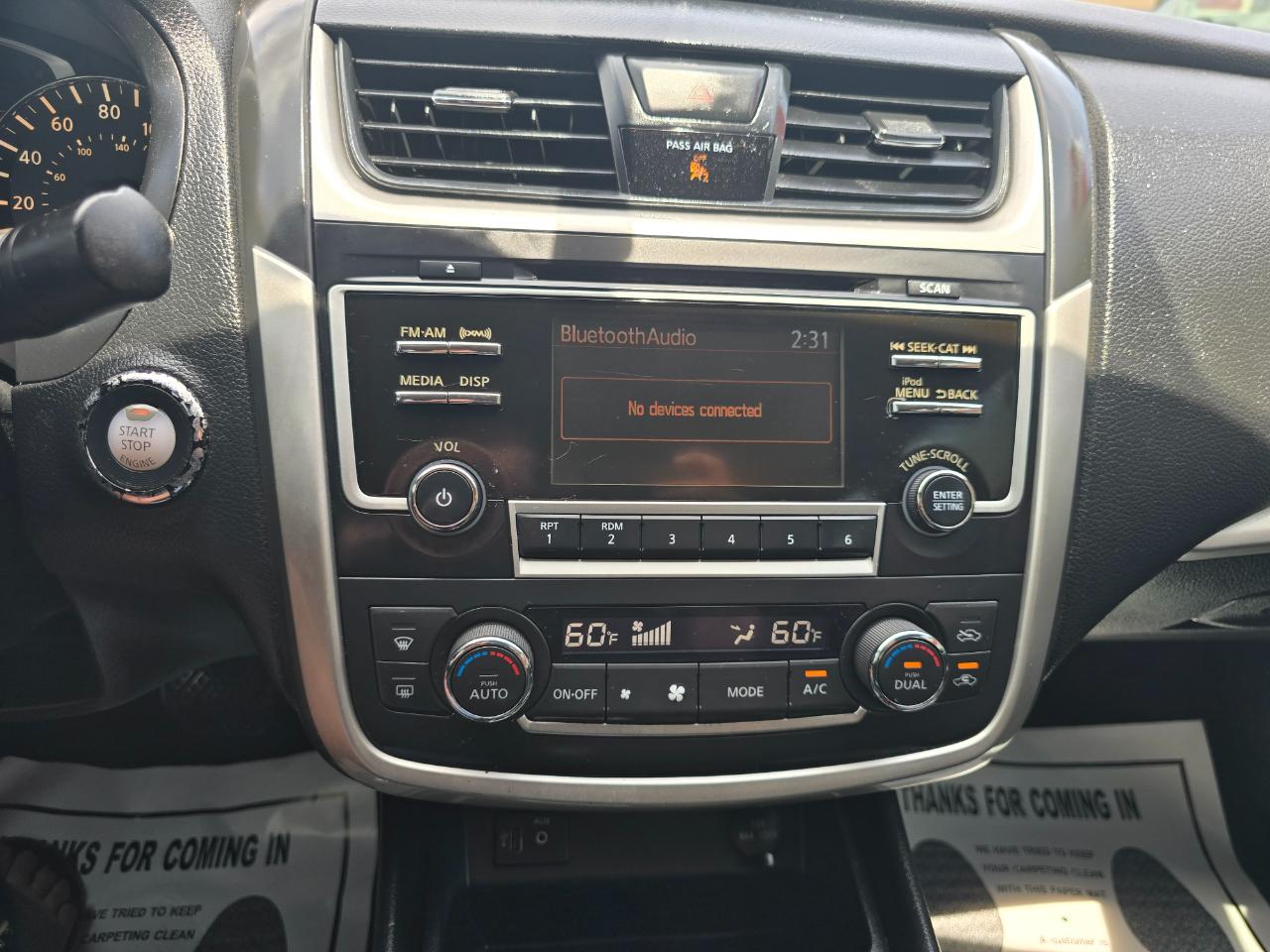 Nissan Altima 2.5 SV Sedan 2017