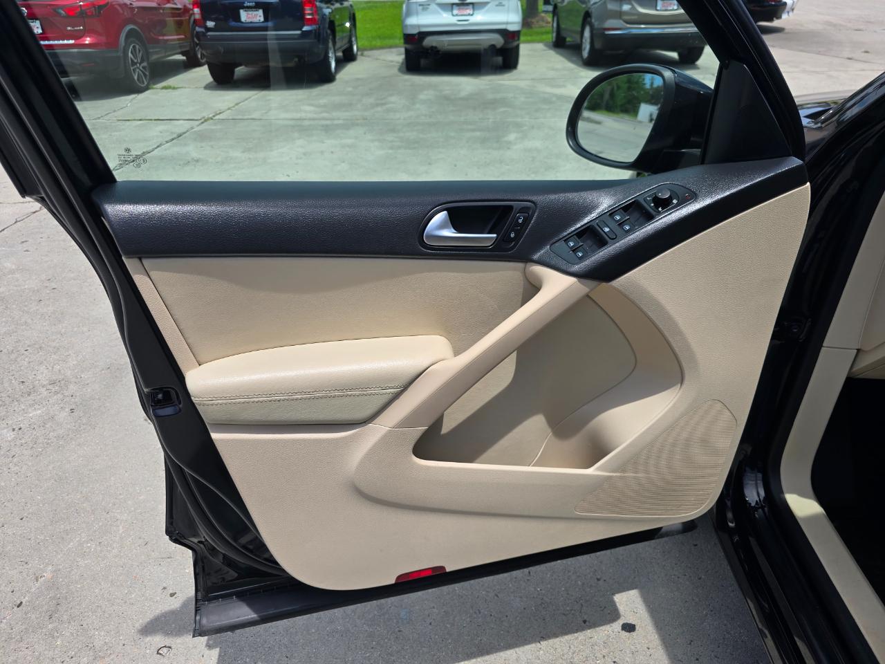 Volkswagen Tiguan 2.0T S FWD 2016