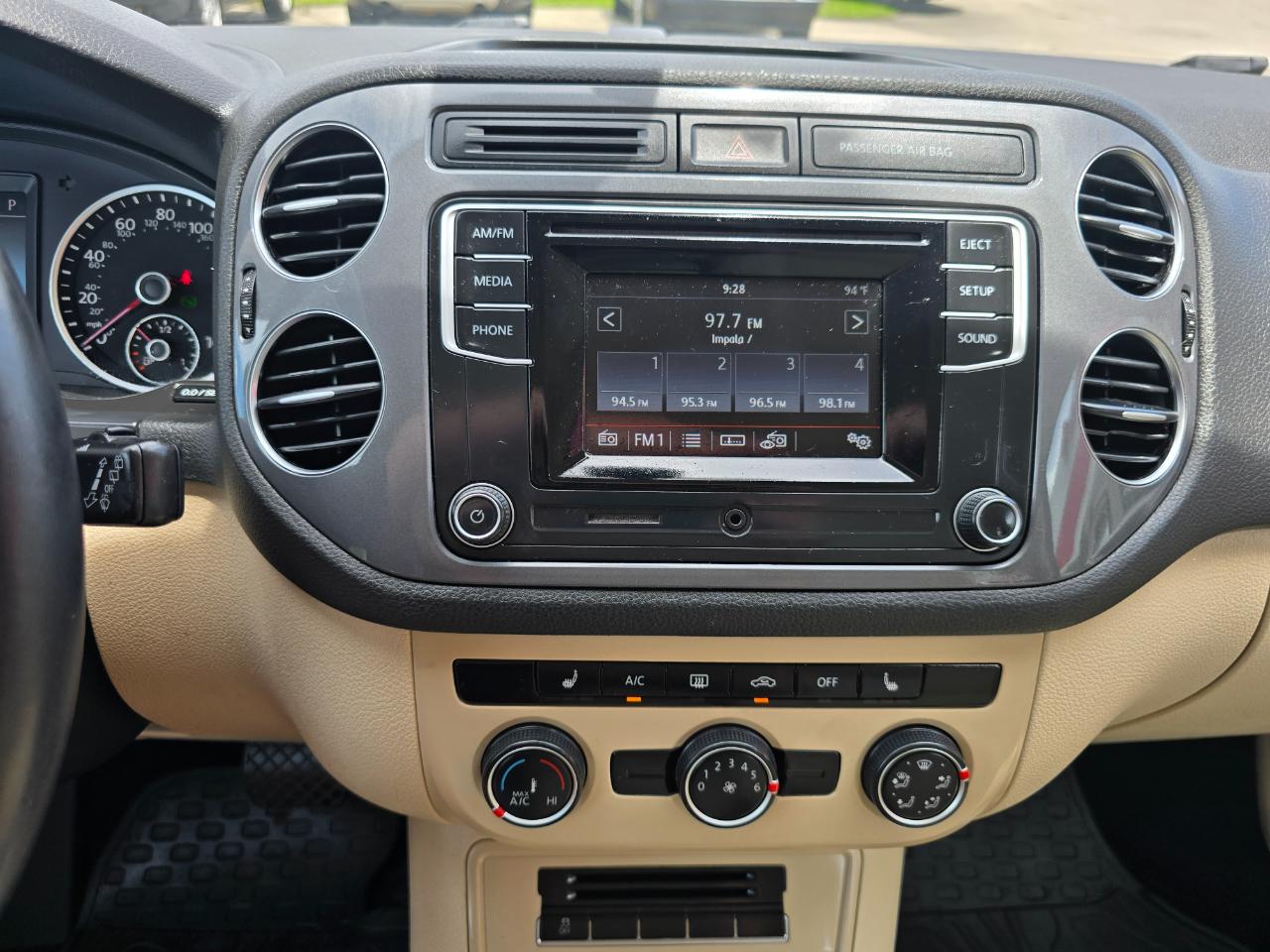 Volkswagen Tiguan 2.0T S FWD 2016