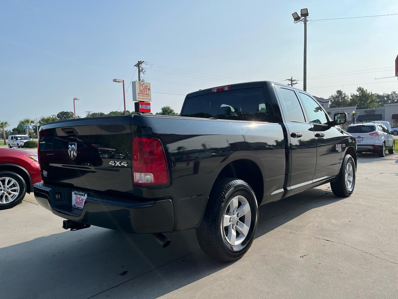 RAM 1500 Classic Express 4x4 Quad Cab 6'4" Box 2019