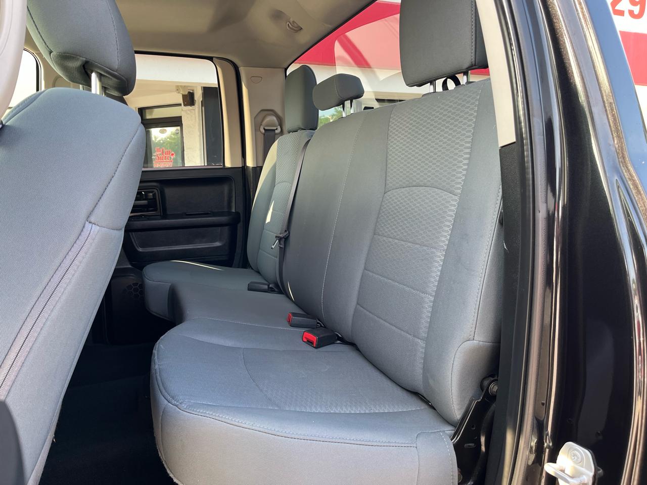 RAM 1500 Classic Express 4x4 Quad Cab 6'4" Box 2019