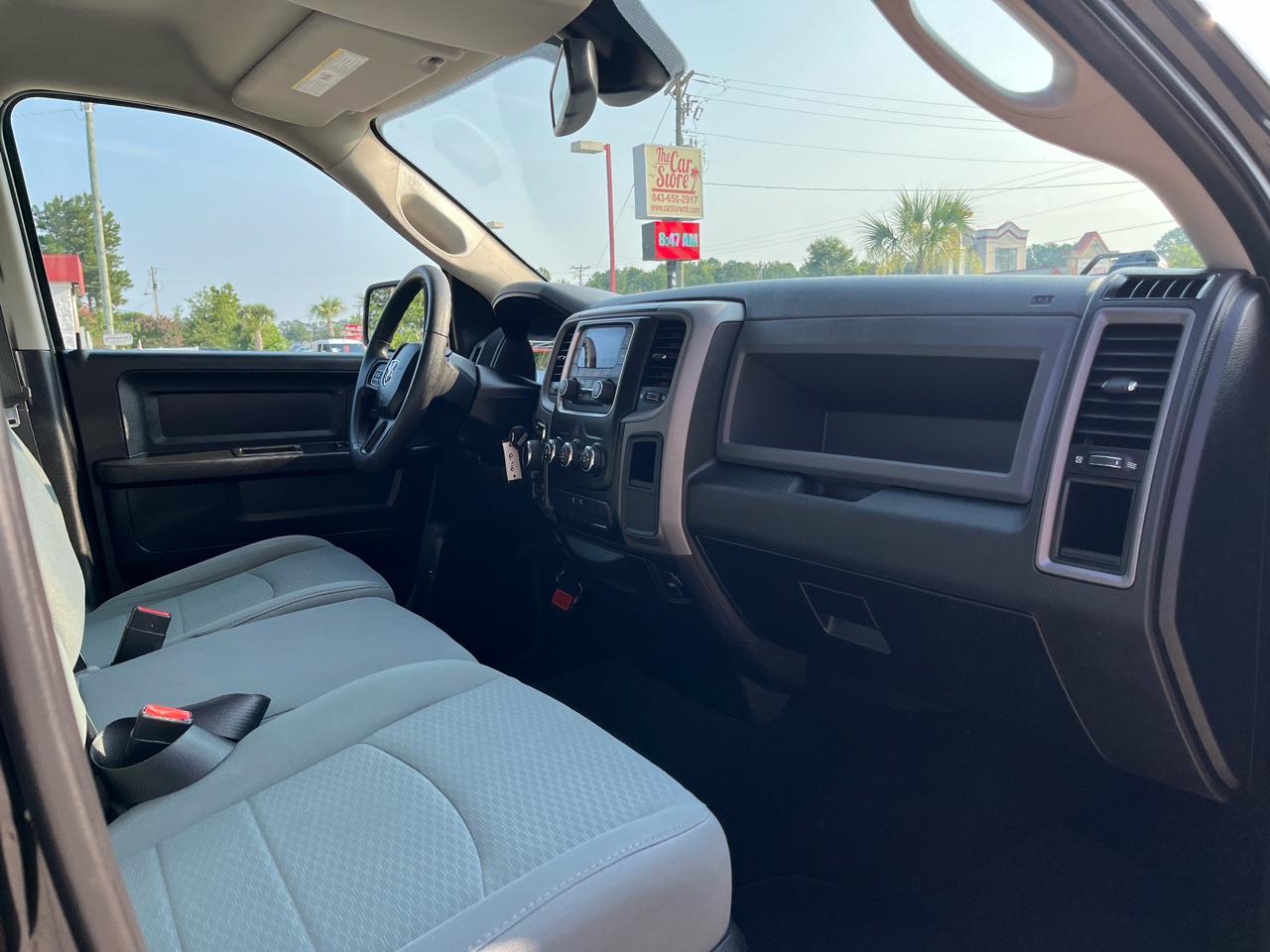 RAM 1500 Classic Express 4x4 Quad Cab 6'4" Box 2019