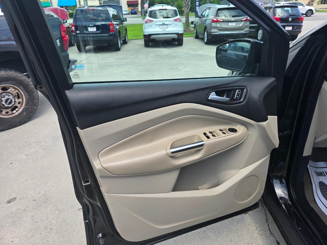 Ford Escape FWD 4dr SE 2013