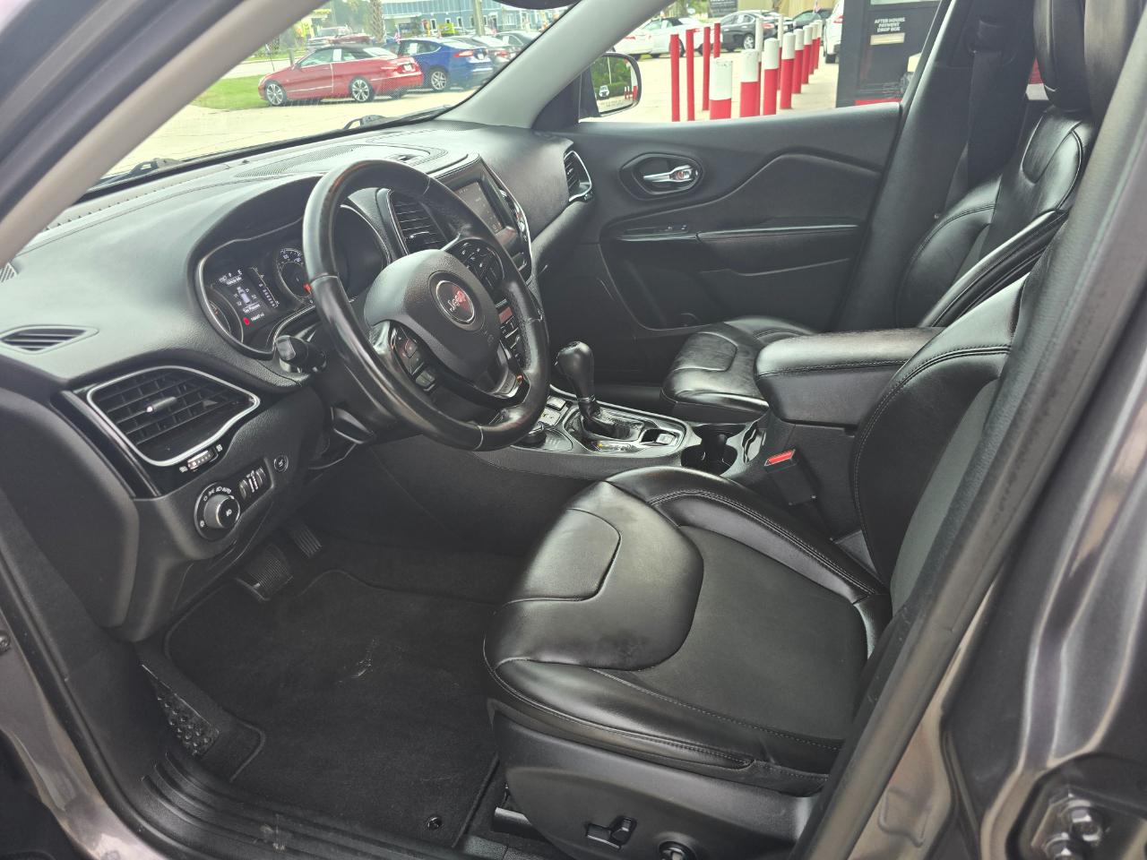 Jeep Cherokee Altitude 4x4 2019