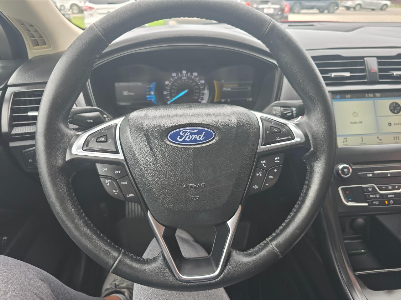 Ford Fusion SE FWD 2018