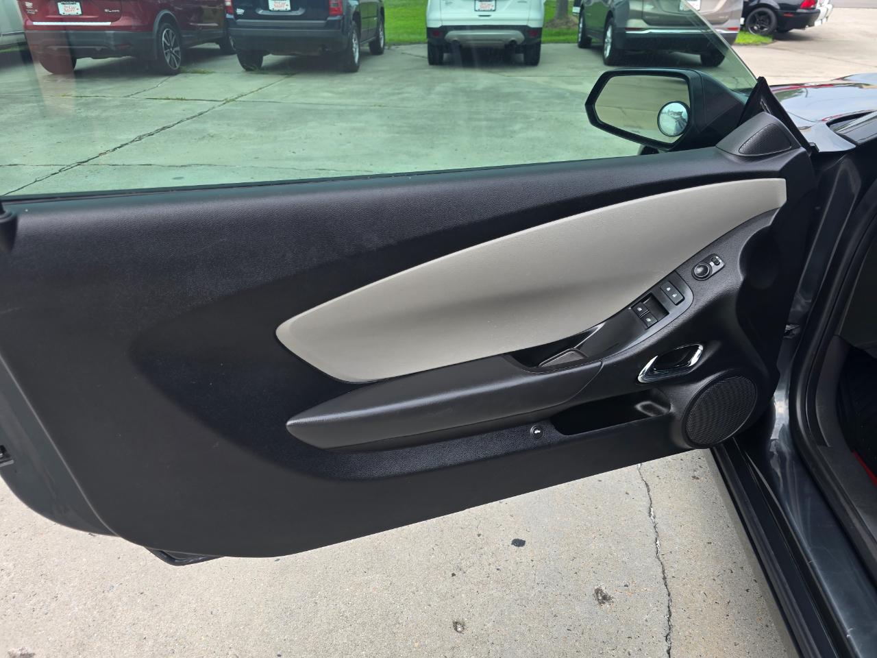 Chevrolet Camaro 2dr Cpe LS w/2LS 2015