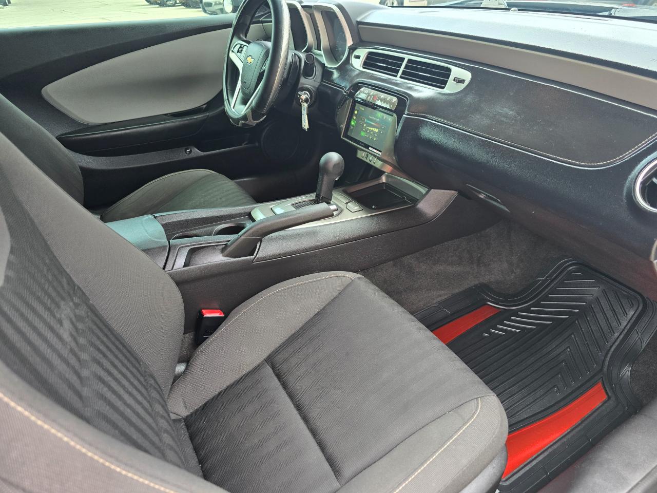 Chevrolet Camaro 2dr Cpe LS w/2LS 2015