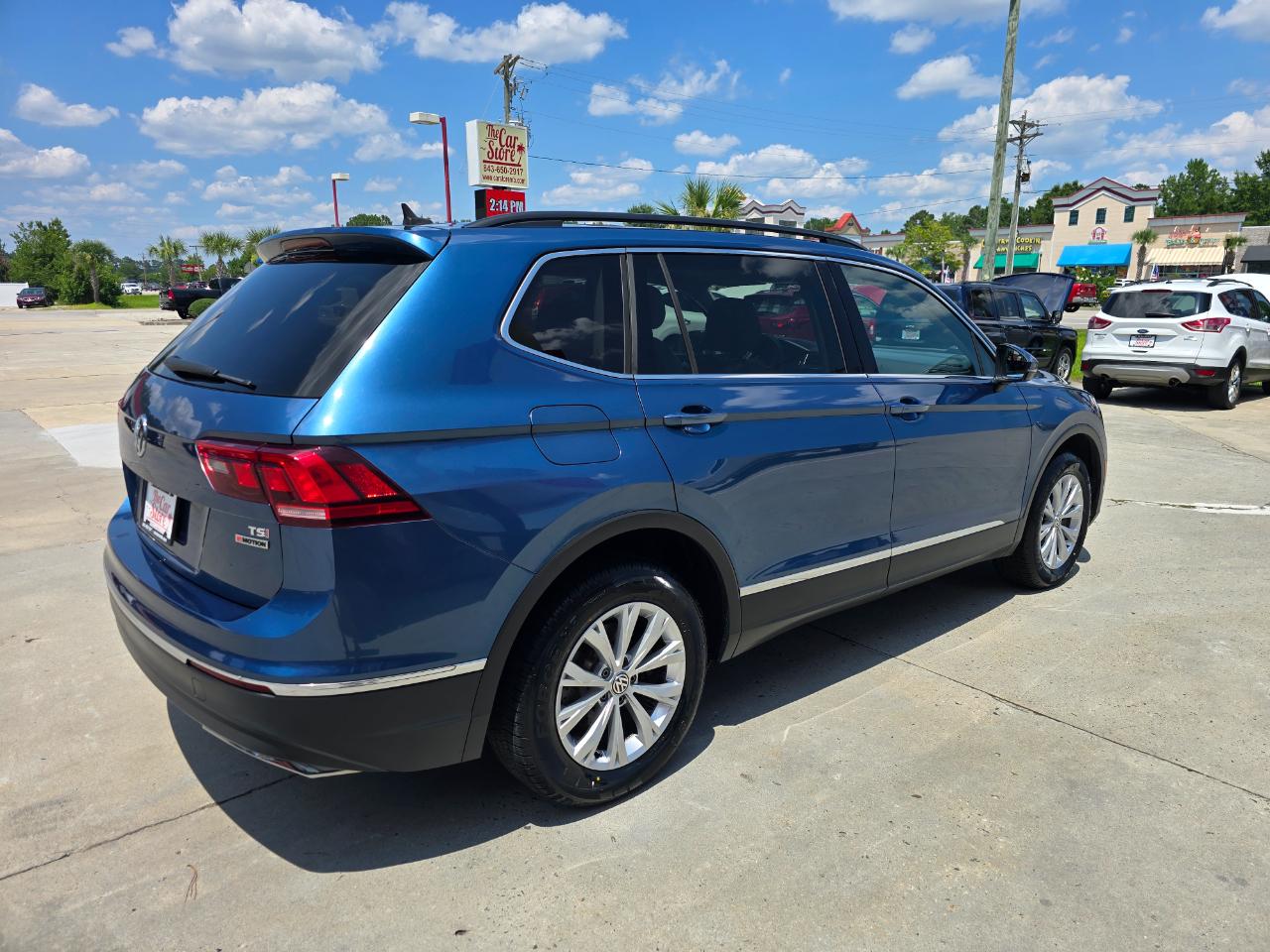 Volkswagen Tiguan 2.0T SEL 4MOTION 2018