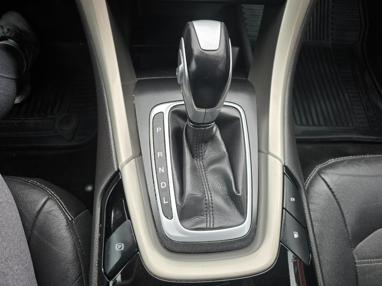 Ford Fusion Energi 4dr Sdn SE Luxury 2015