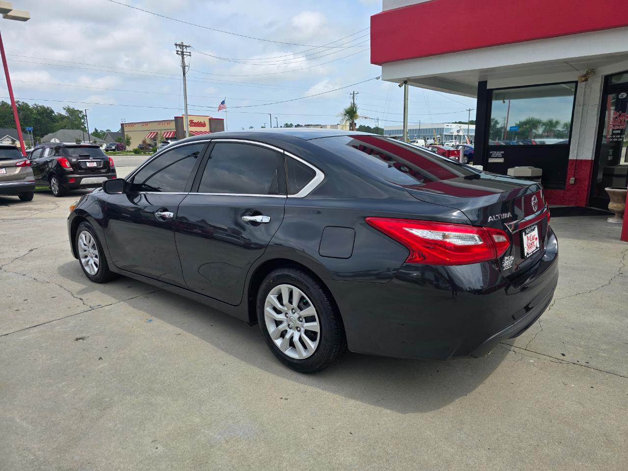 Nissan Altima 2.5 Sedan 2017