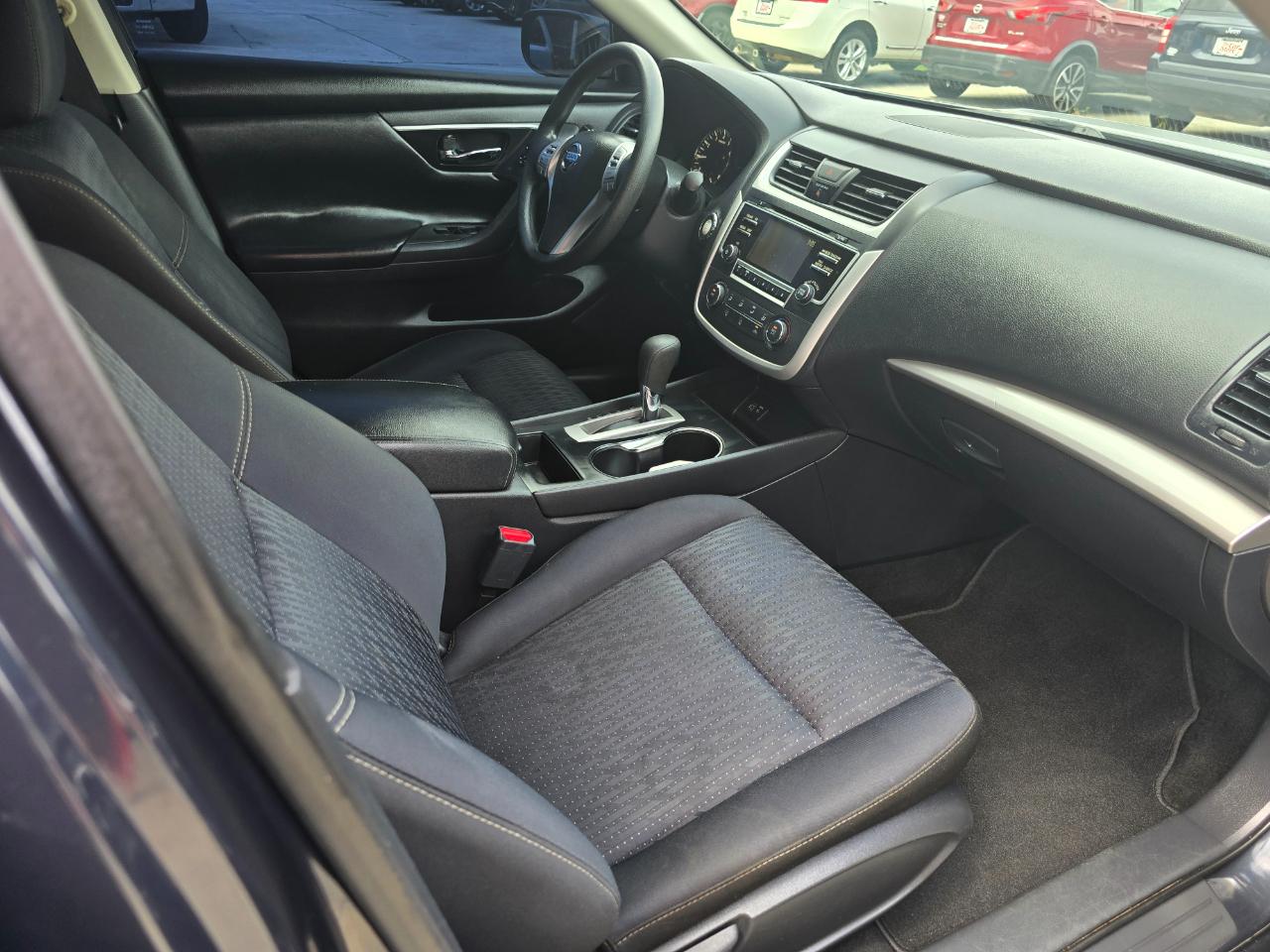 Nissan Altima 2.5 Sedan 2017
