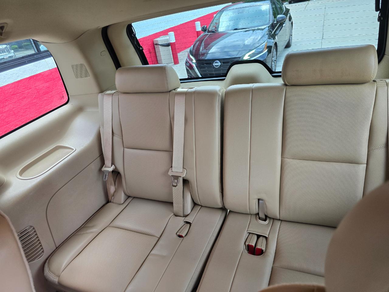 Chevrolet Tahoe 2WD 4dr 1500 LTZ 2013