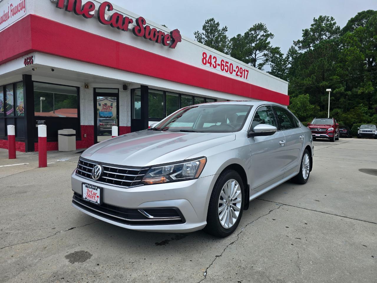 Volkswagen Passat 4dr Sdn 1.8T Auto SE PZEV 2016