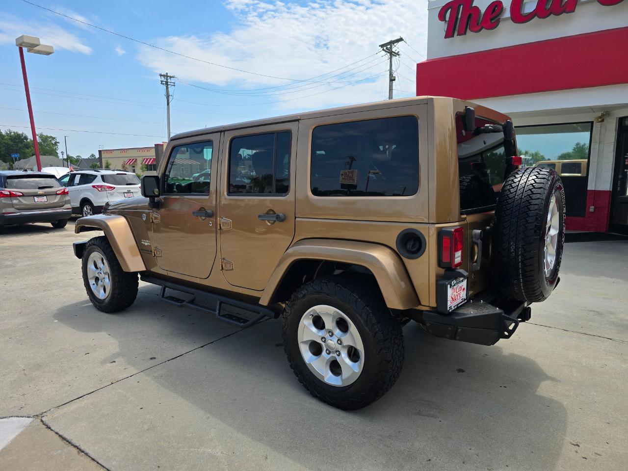 Jeep Wrangler Unlimited 4WD 4dr Sahara 2015