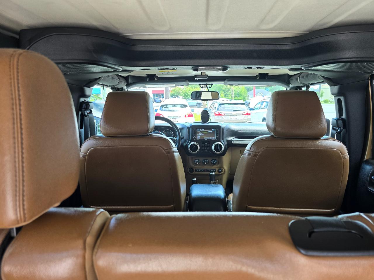Jeep Wrangler Unlimited 4WD 4dr Sahara 2015