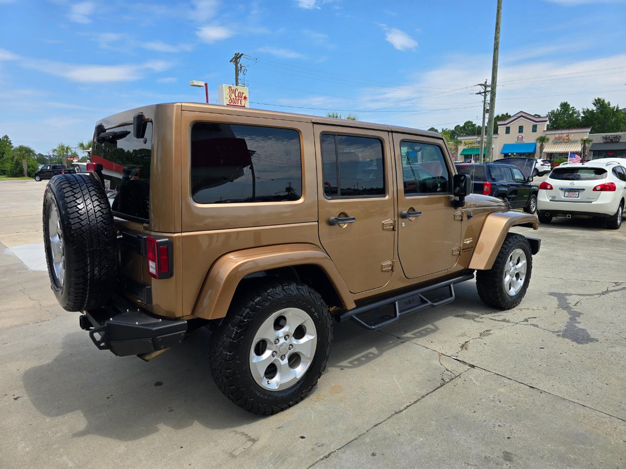 Jeep Wrangler Unlimited 4WD 4dr Sahara 2015