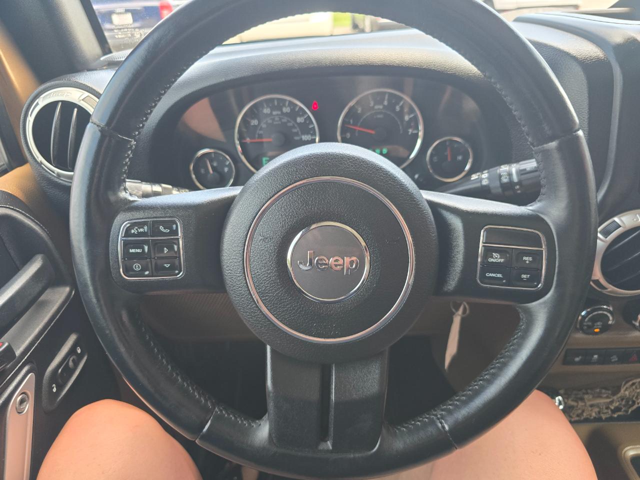 Jeep Wrangler Unlimited 4WD 4dr Sahara 2015