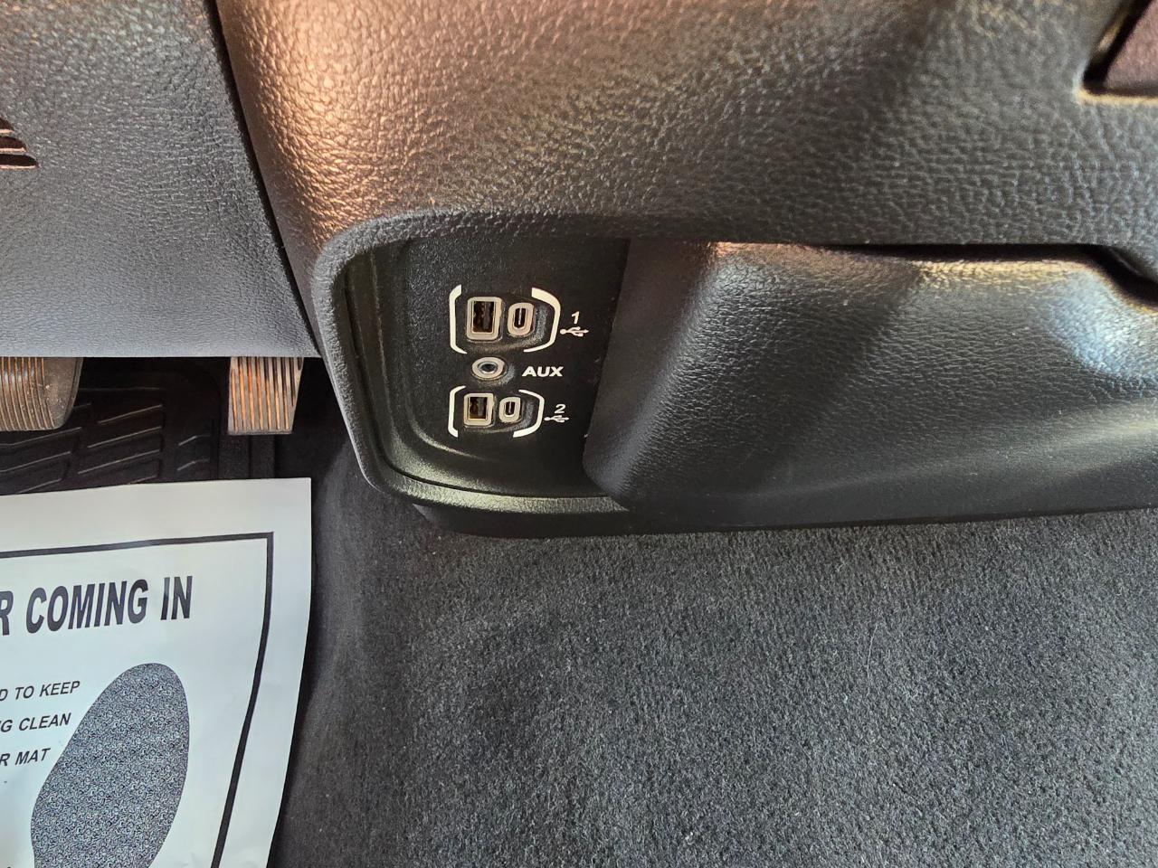 RAM 1500 Big Horn/Lone Star 4x2 Quad Cab 6'4" Box 2019