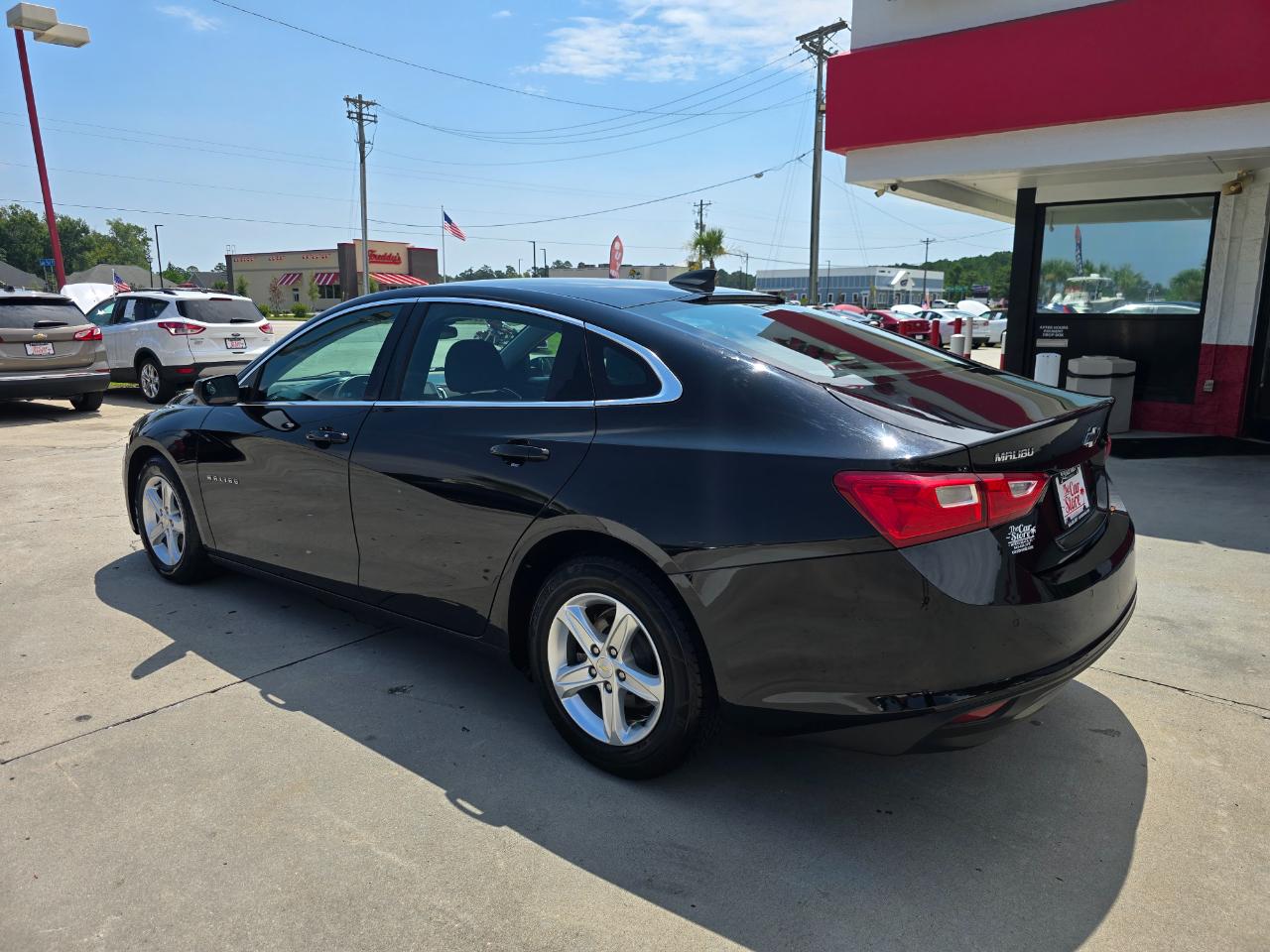 Chevrolet Malibu 4dr Sdn LS w/1LS 2021