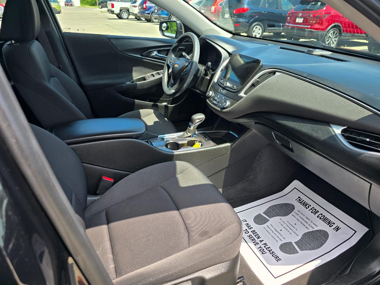 Chevrolet Malibu 4dr Sdn LS w/1LS 2021