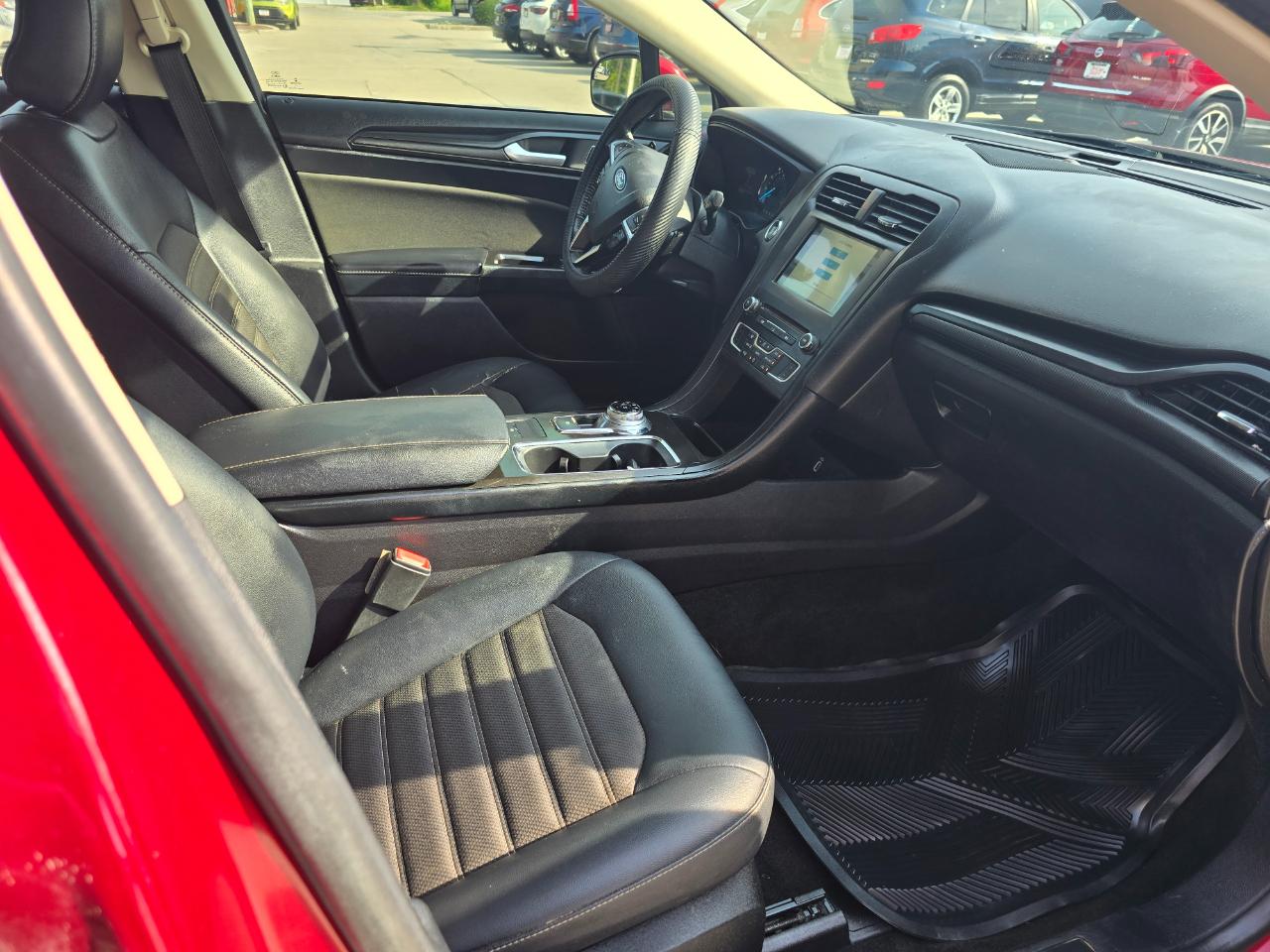 Ford Fusion SE FWD 2018