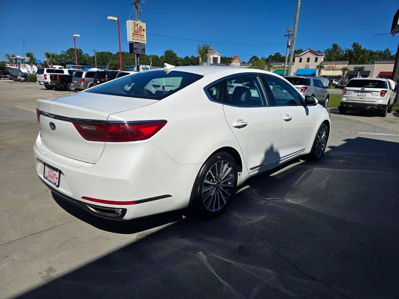 Kia Cadenza Premium Sedan 2017
