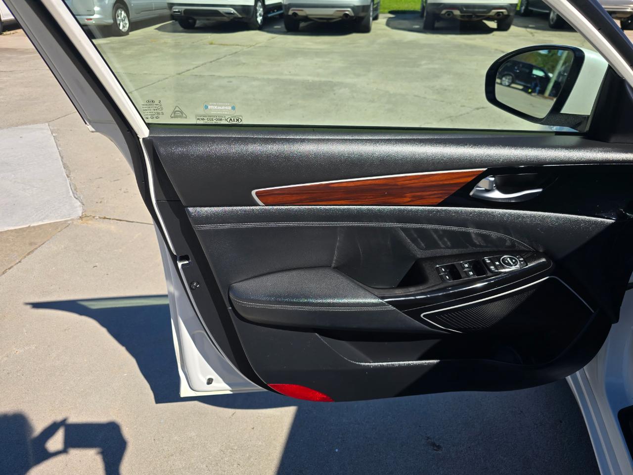 Kia Cadenza Premium Sedan 2017