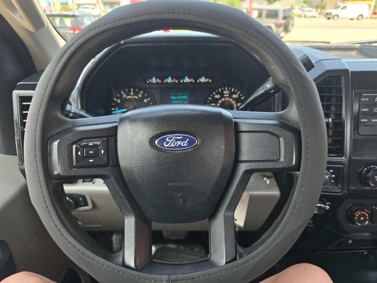 Ford F-150 XLT 4WD Reg Cab 8' Box 2019