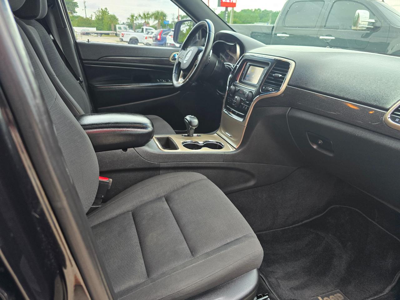 Jeep Grand Cherokee 4WD 4dr Laredo 2014