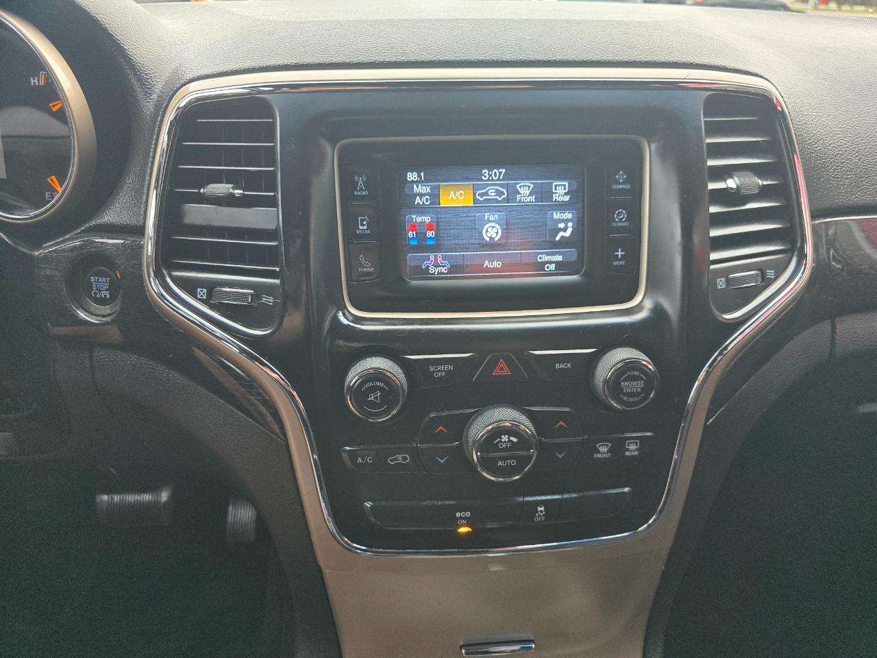 Jeep Grand Cherokee 4WD 4dr Laredo 2014