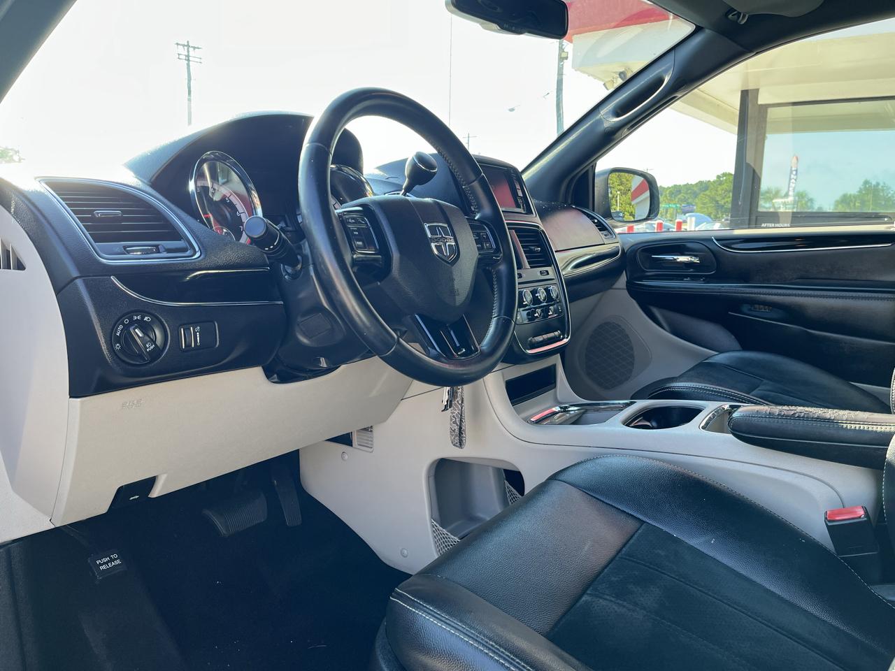 Dodge Grand Caravan SXT Wagon 2018