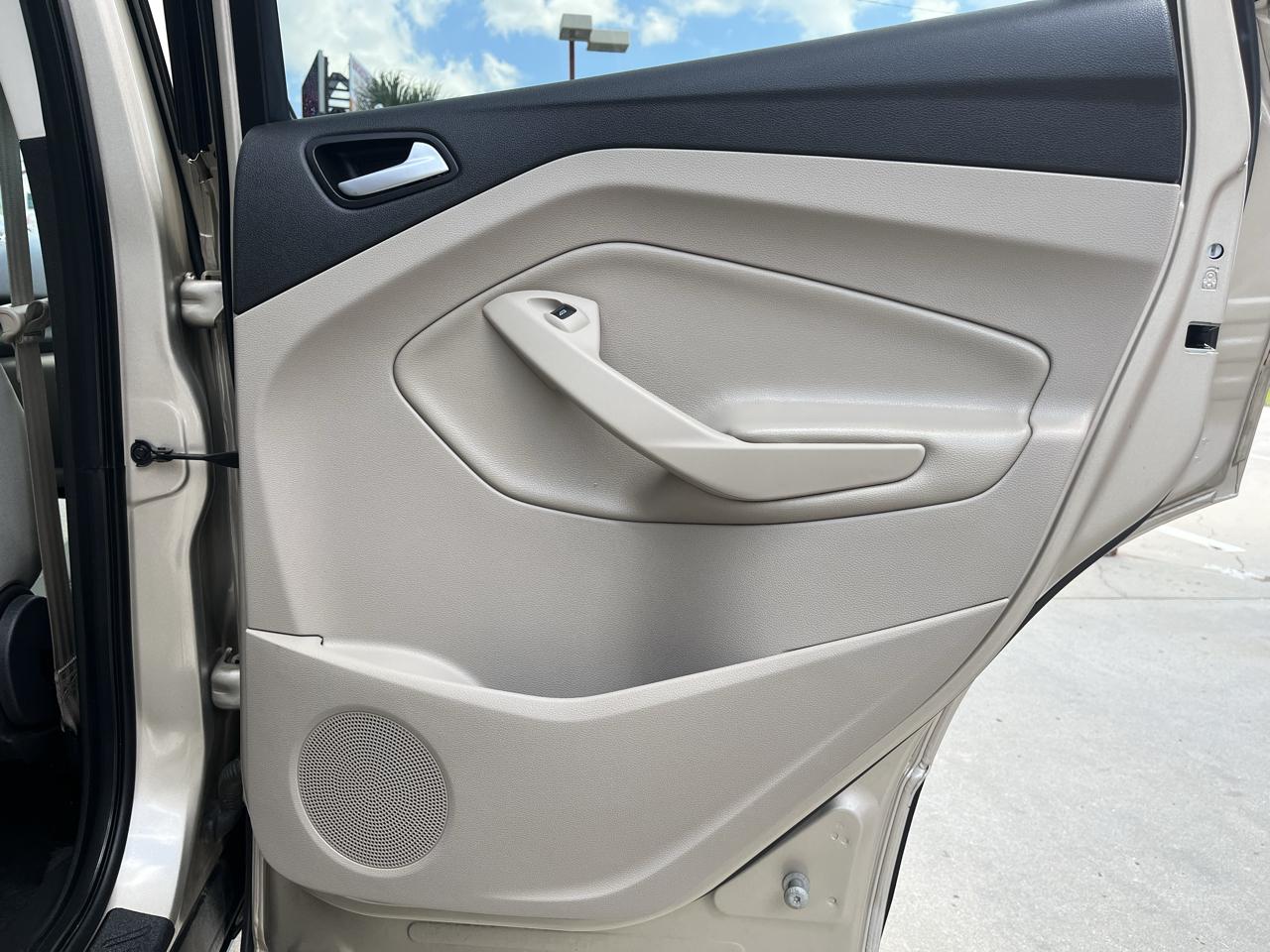 Ford Escape SE FWD 2018
