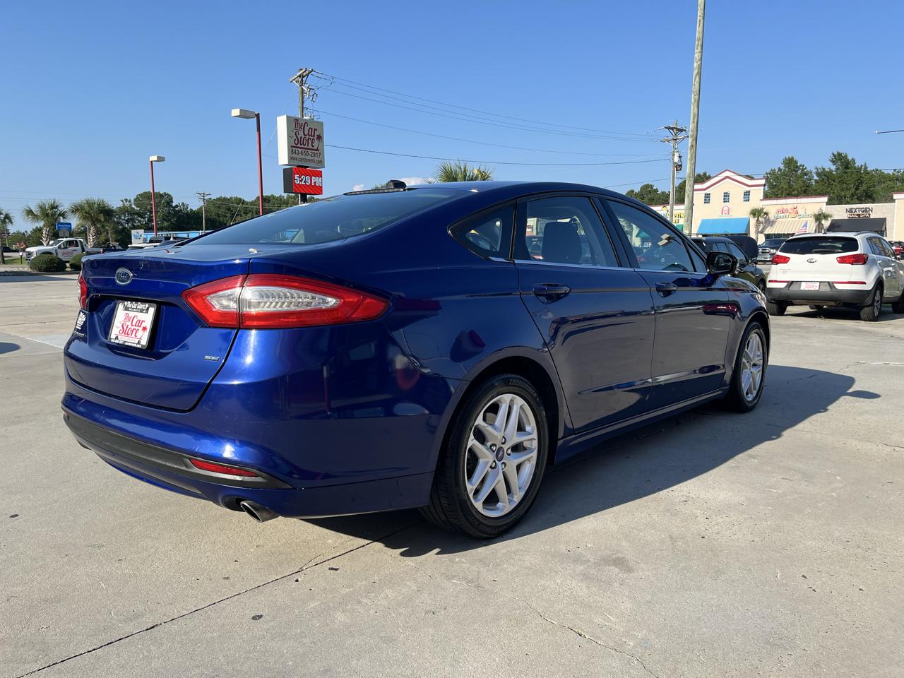 Ford Fusion 4dr Sdn SE FWD 2013