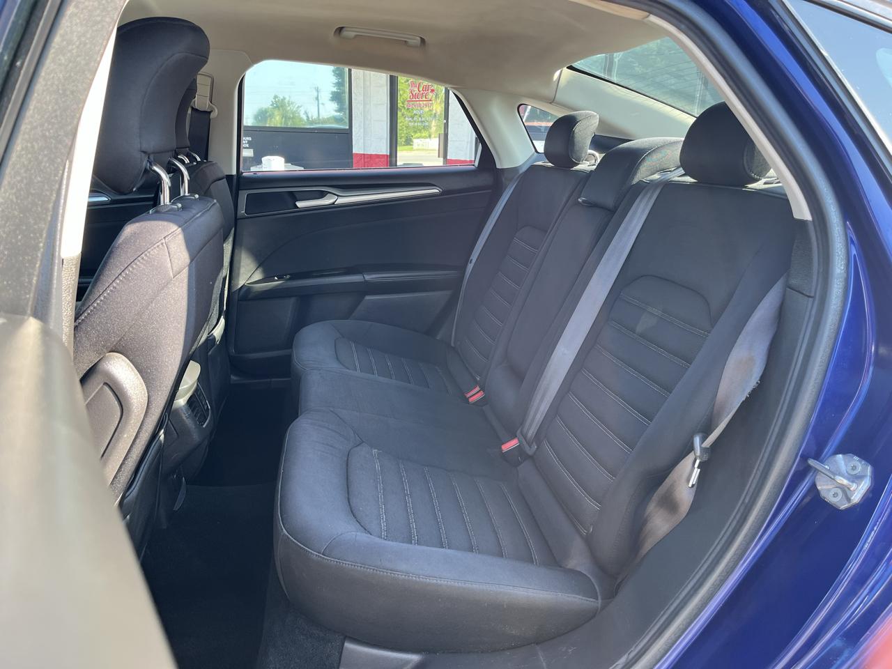 Ford Fusion 4dr Sdn SE FWD 2013