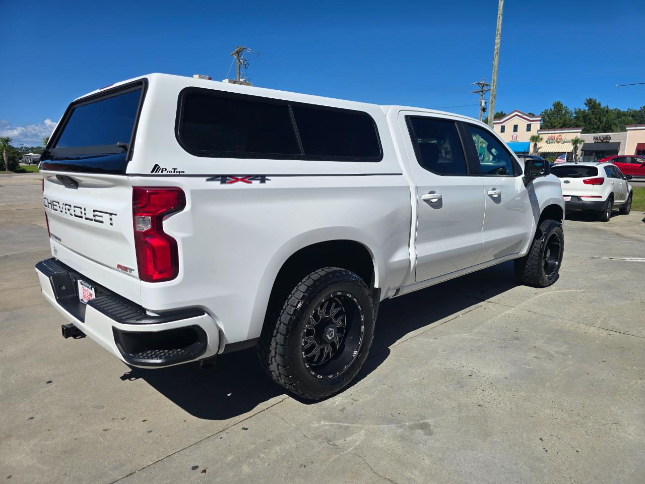 Chevrolet Silverado 1500 4WD Crew Cab 147" RST 2020